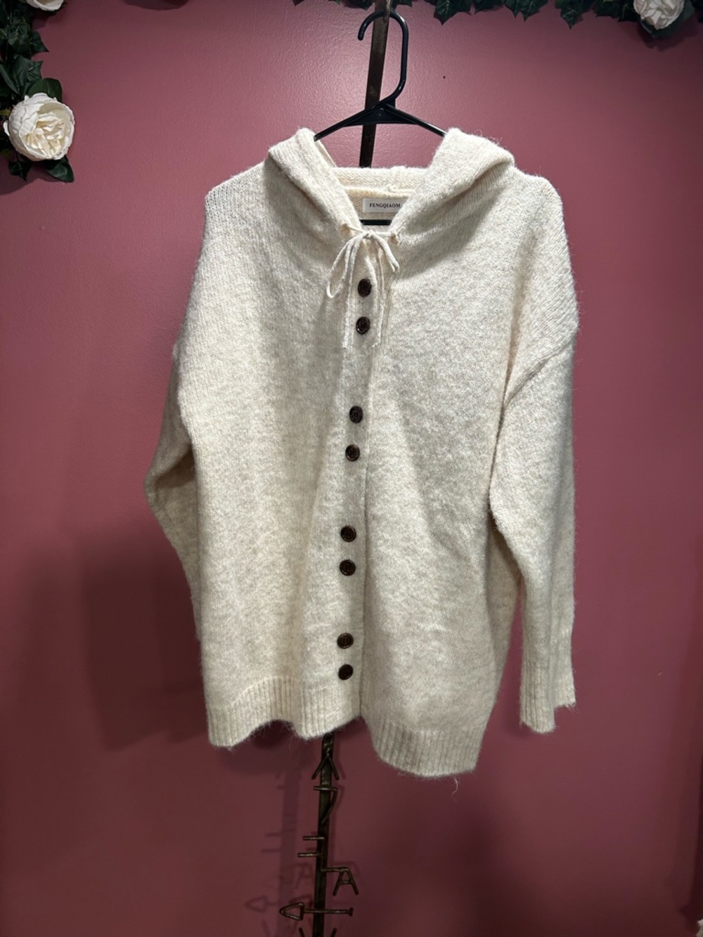 Fengqiaoman Cozy Cream Button-Front Hooded Sweater